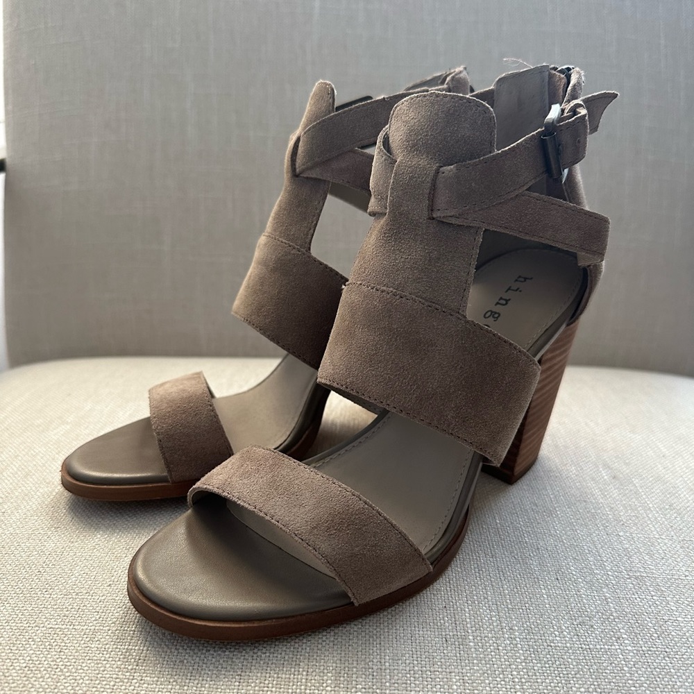 Hinge Taupe Suede Heeled Sandals - Size 7.5 - Picture 5 of 11